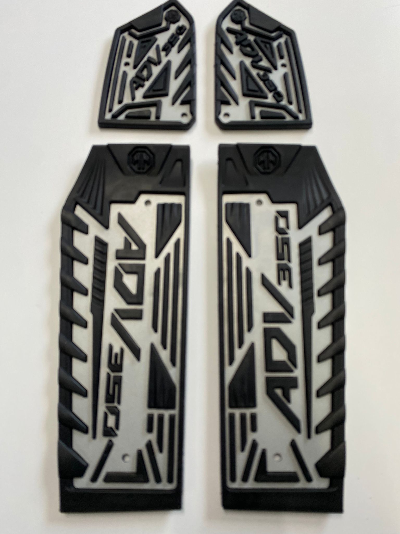 WhatsApp-Image-2025-01-29-at-12.23.30 PM-2 Honda ADV 350 4’lü Set Basamak Seti - Görsel 1