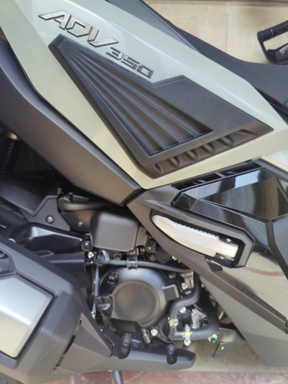 adv sele altı koruma Honda ADV 350 Sele Altı Granaj Koruma - Görsel 1